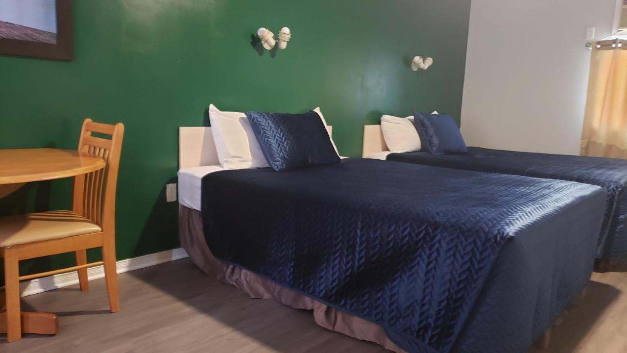 Oakwood Motel Gravenhurst Dış mekan fotoğraf